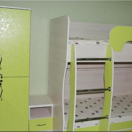 דושאנבה Anisa- Hostel מראה חיצוני תמונה