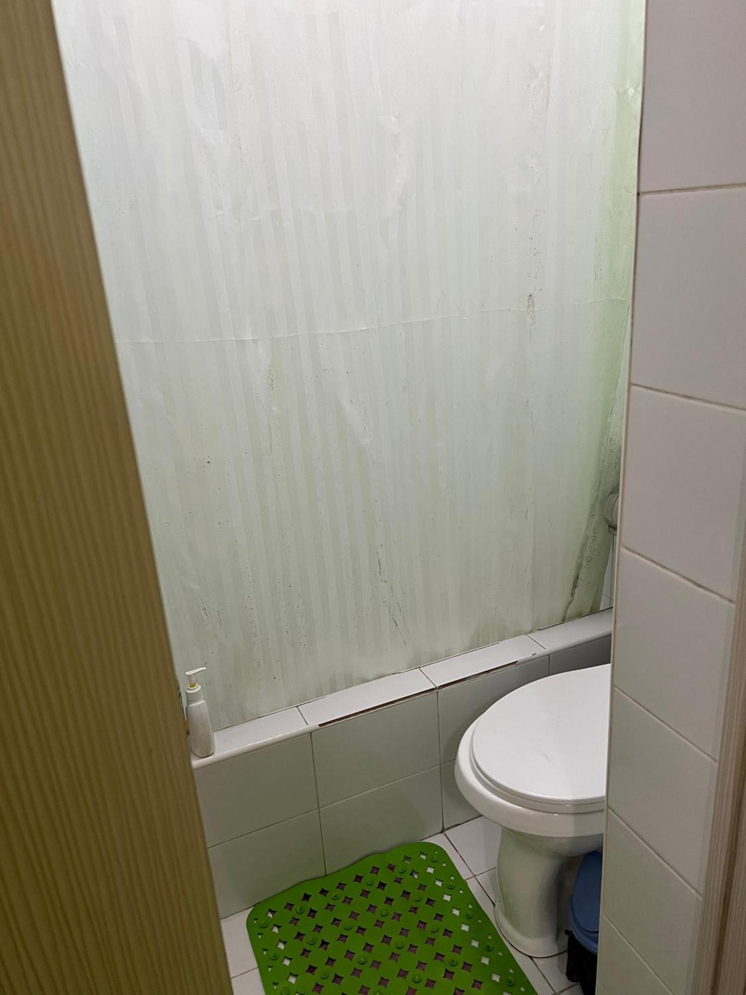דושאנבה Anisa- Hostel חדר תמונה